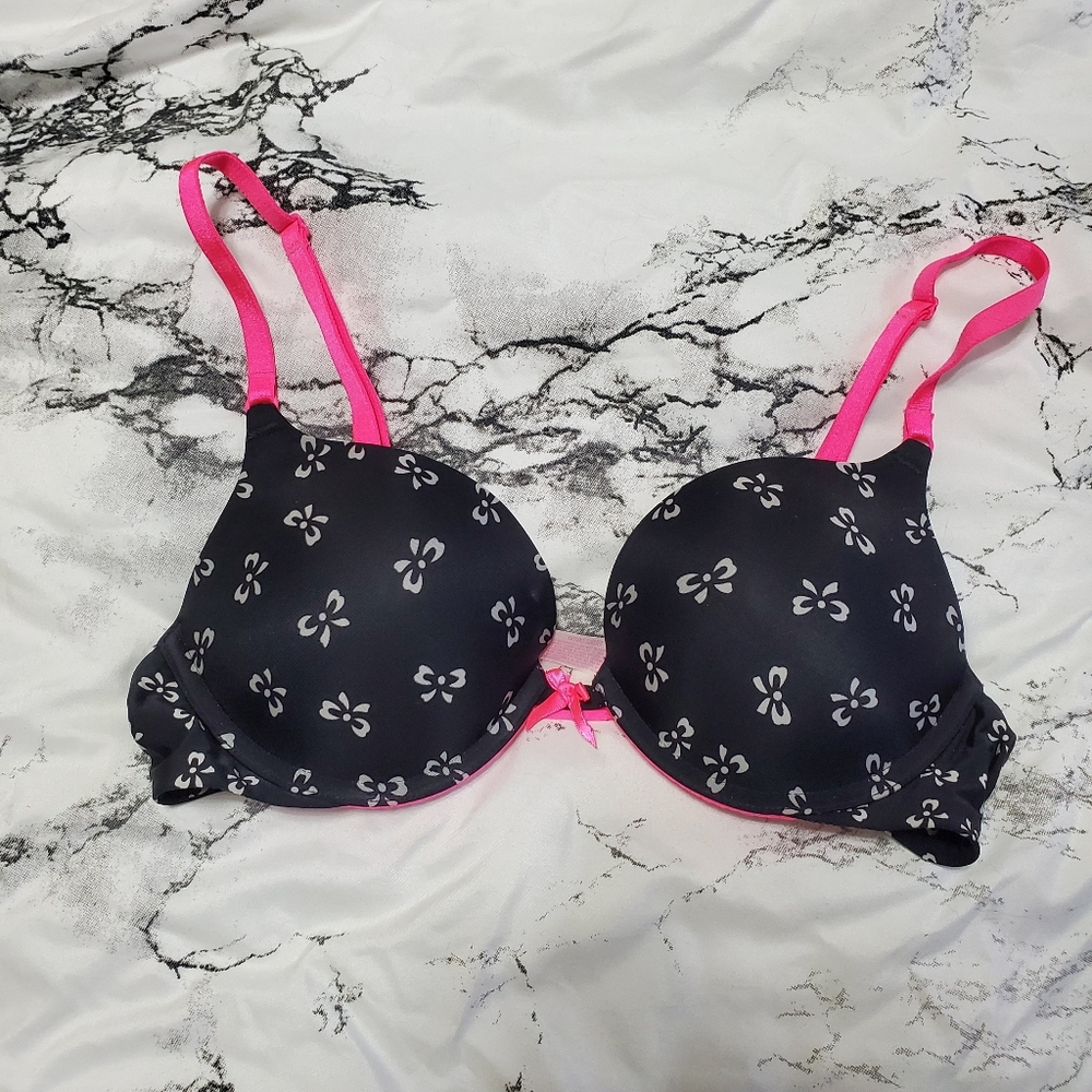 PINK bra